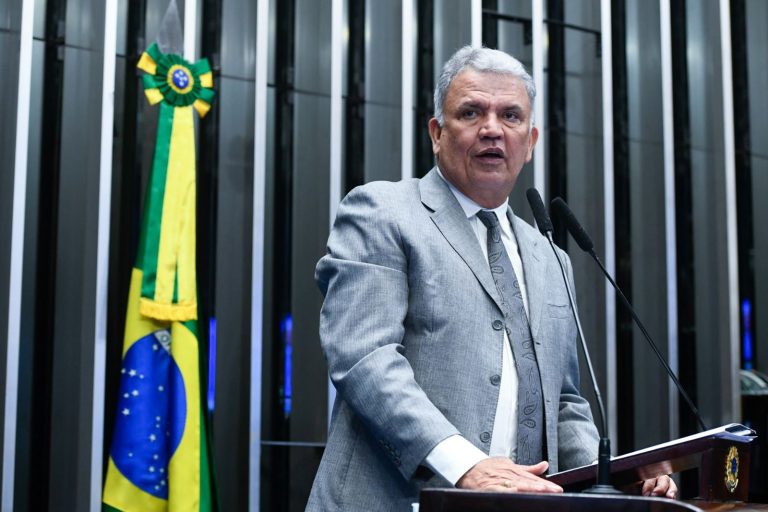 Petecão consegue R$ 14,7 milhões junto ao Ministério da Agricultura para pagamento a convênios 