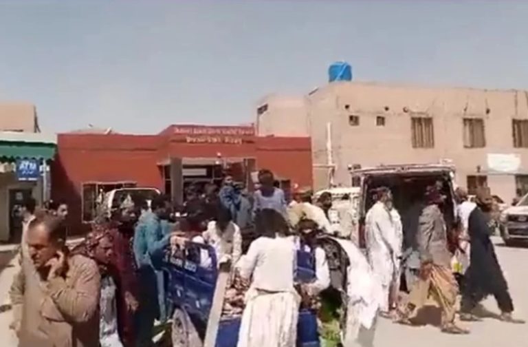 Paquistão: homem-bomba deixa ao menos 52 mortos e mais de 50 feridos