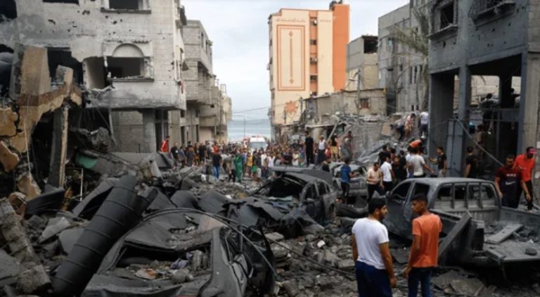 Israel diz ter retomado controle de territórios e anuncia bloqueio a Gaza: ‘sem eletricidade, comida e combustível’