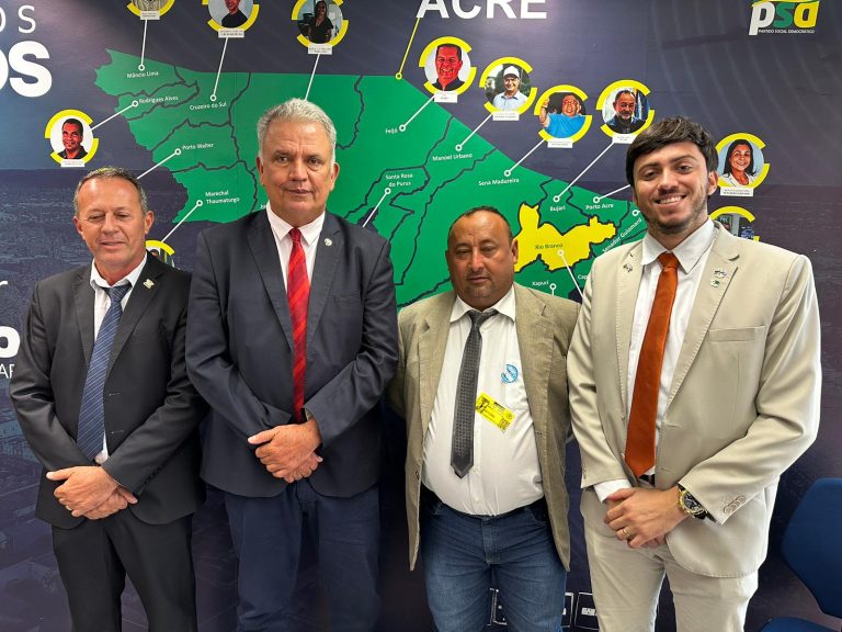 Depois de investir R$ 125 milhões nos municípios acreanos   em 2023, Petecão  recebe prefeitos  dos municípios  do Alto Acre discutir  alocação  de emendas  para  projetos  de 2024 