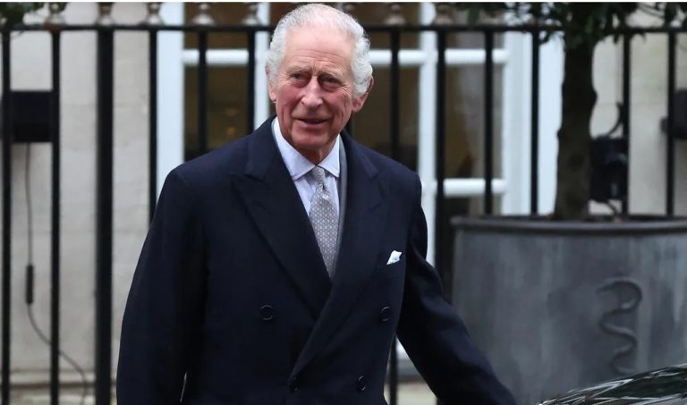 Rei Charles III está com câncer, diz Palácio de Buckingham