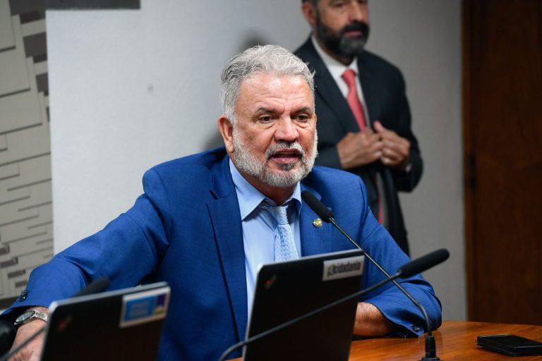 Petecão destina mais de R$ 5,5 milhões para atendimento à Saúde em municípios acreanos