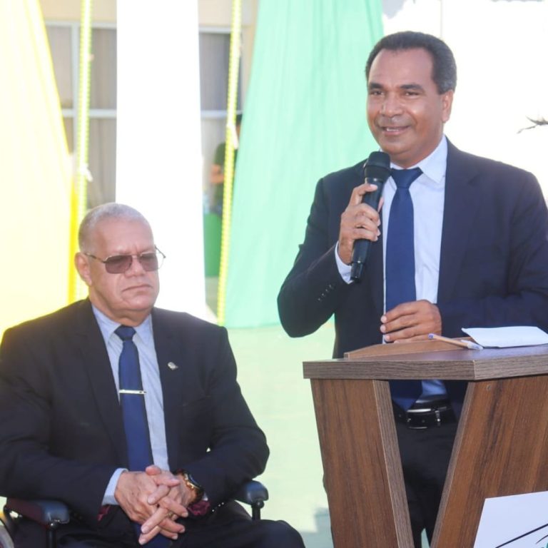 PREFEITO JAILSON AMORIM ANTECIPA A PRIMEIRA PARCELA DO DÉCIMO TERCEIRO PARA OS SERVIDORES EFETIVOS DE RODRIGUES ALVES