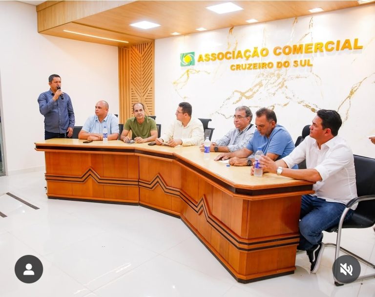 Prefeito  Salatiel  Magalhães  discute situação da Ponte  do Rio Caeté  na BR-364  com superintendente  do DNIT 