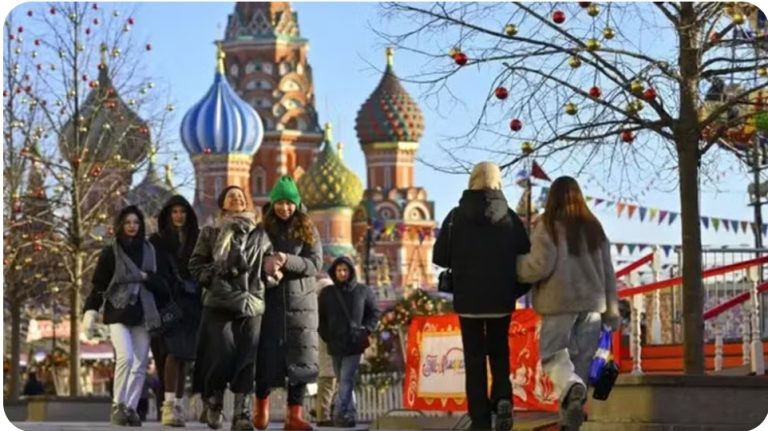 Por que Trump não incluiu a Rússia na lista de países afetados por tarifas