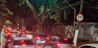 cidade-de-sp-tem-maior-congestionamento-do-ano-no-dia-dos-namorados