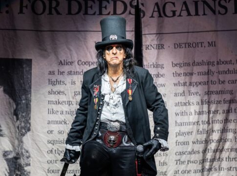 fim-de-semana-em-sp:-alice-cooper,-iza,-feira-do-livro-e-cine-na-praca