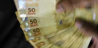 fazenda-esclarece-mudancas-em-fundos-imobiliarios-e-fiagros