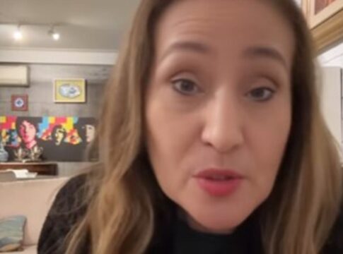 video:-sonia-abrao-se-revolta-com-boatos-de-substituir-catia-fonseca