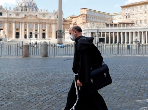 papa-leao-xiv-anuncia-nova-data-de-canonizacao-de-carlo-acutis