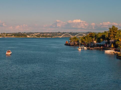 ibaneis-preve-ate-fim-do-ano-licitacao-de-novas-pontes-no-lago-paranoa