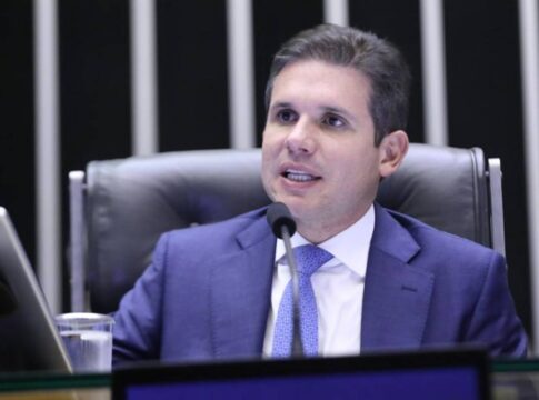motta-aciona-itamaraty-por-comitiva-de-prefeitos-que-esta-em-israel