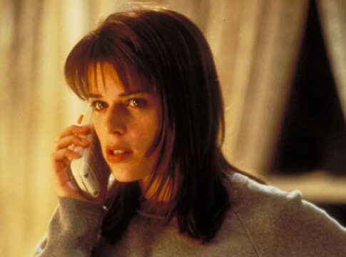 sexta-feira-13:-relembre-filmes-de-terror-com-um-toque-de-moda
