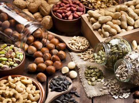 descubra-a-semente-com-mais-calcio-que-o-leite,-segundo-nutricionista