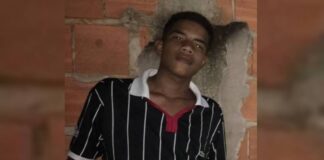 “tortura-e-morte”:-mae-acredita-que-corpo-de-filho-foi-mudado-de-lugar