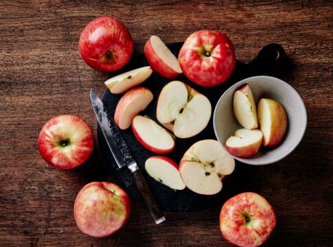 o-que-acontece-no-seu-corpo-se-voce-comer-maca-antes-de-dormir