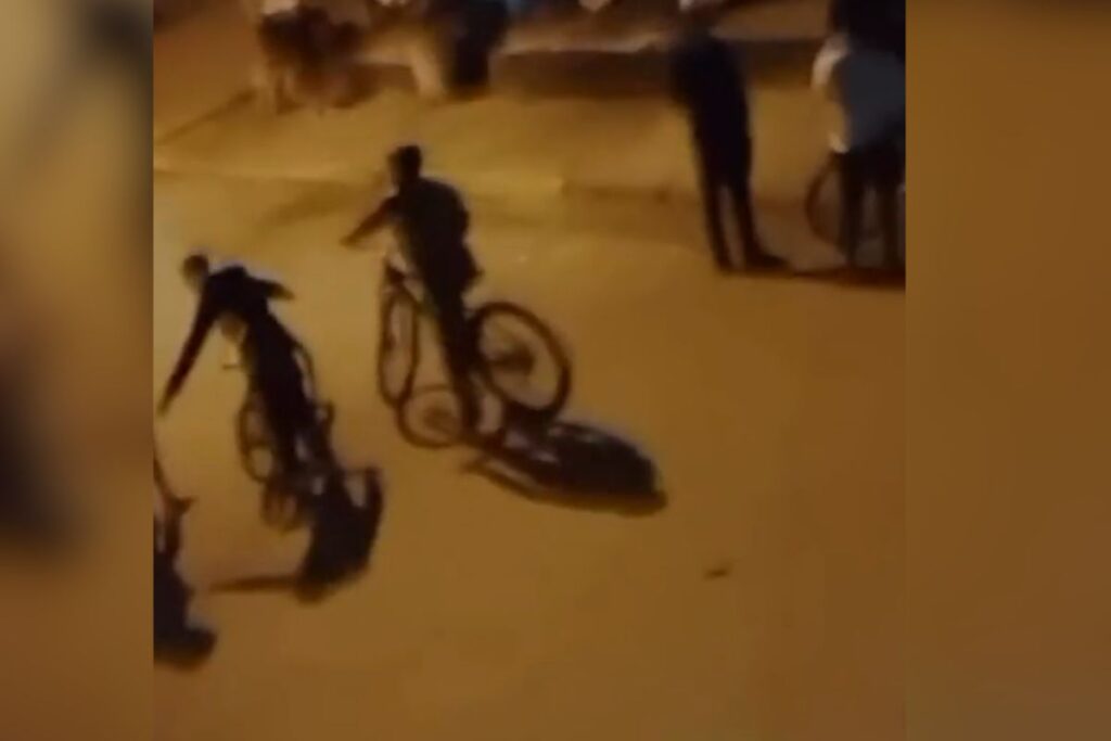 menina-grava-video-de-casa-apos-crime:-“tem-gente-morta-aqui-na-rua”