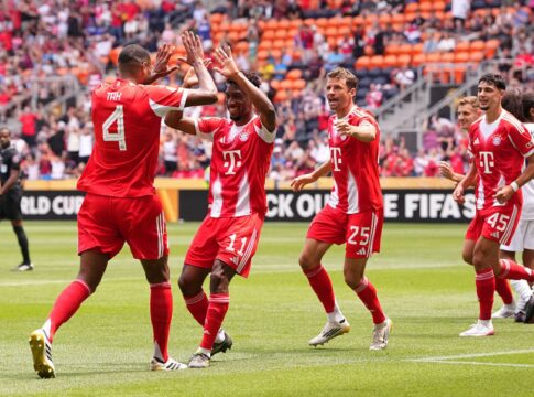 massacre:-bayern-de-munique-faz-10-a-0-na-estreia-no-mundial-de-clubes