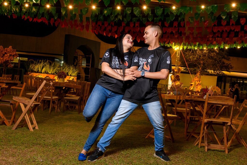 correio-elegante:-os-romances-que-comecaram-em-festas-juninas-do-df