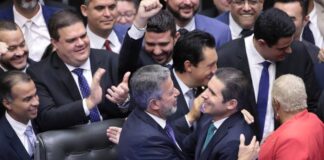 a-diferenca-entre-hugo-motta-e-arthur-lira-(por-leonardo-barreto)
