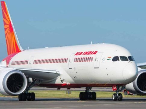 voo-da-air-india-registra-problemas-na-decolagem-e-retorna-a-aeroporto