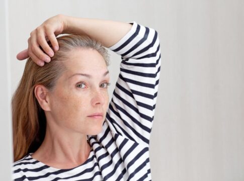 oleo-natural-acaba-com-os-fios-brancos-e-renova-a-cor-do-cabelo