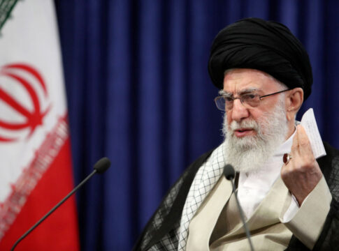 quem-e-o-aiatola-ali-khamenei,-lider-mais-poderoso-do-ira