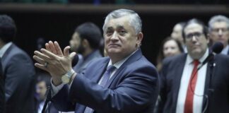 sem-saida,-governo-deve-liberar-base-em-votacao-da-urgencia-do-iof