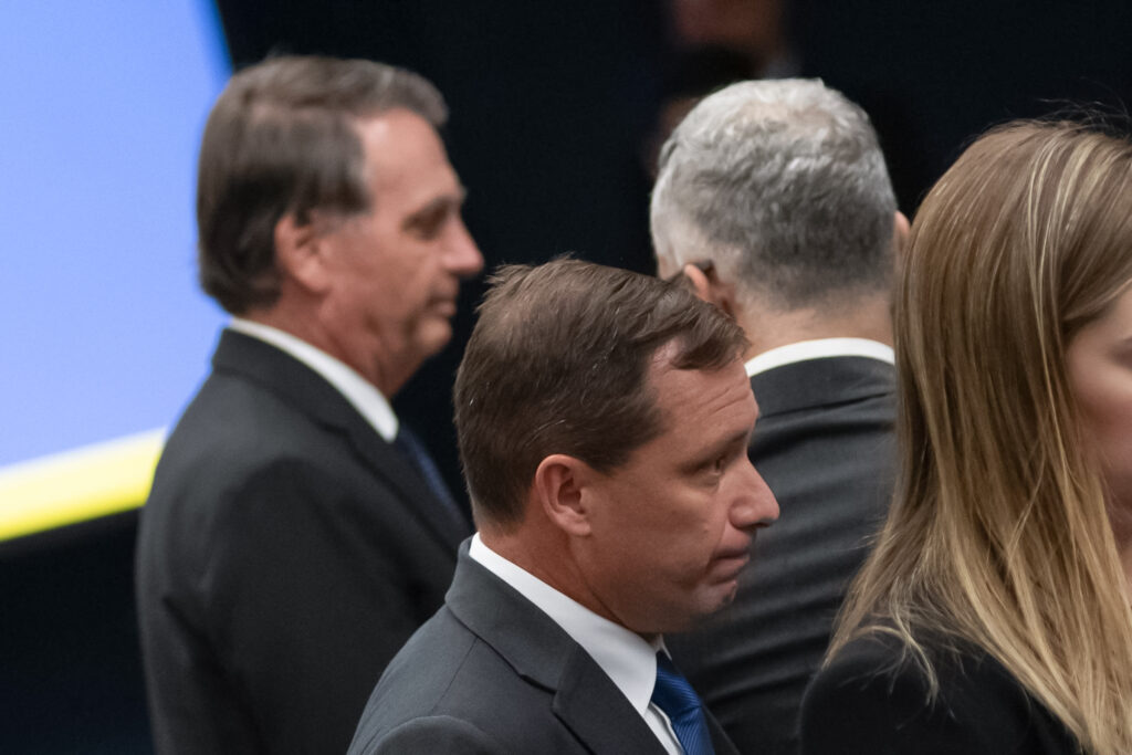 defesa-de-bolsonaro-pede-a-moraes-a-anulacao-da-delacao-de-mauro-cid