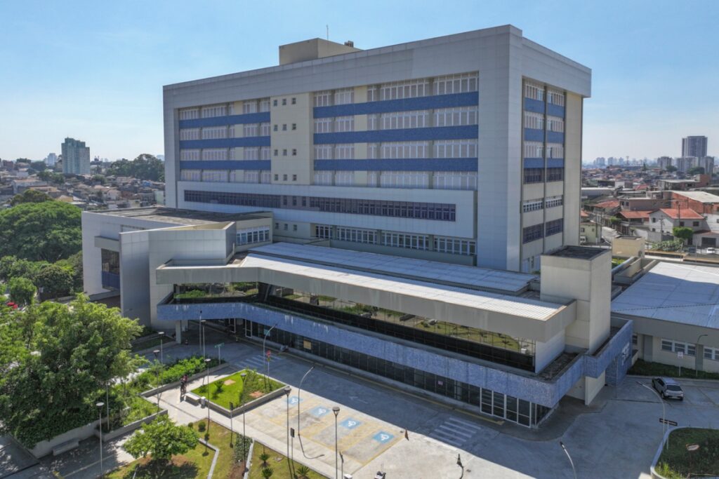 tcm-aponta-prejuizo-de-r$-15,5-mi-em-obra-do-hospital-da-brasilandia