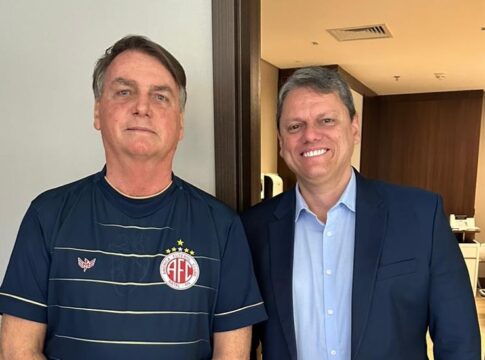 bolsonaro-encontra-tarcisio-em-meio-a-rumor-de-chapa com michelle