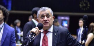 mesmo-com-urgencia,-lider-de-lula-faz-aposta-otimista-sobre-iof