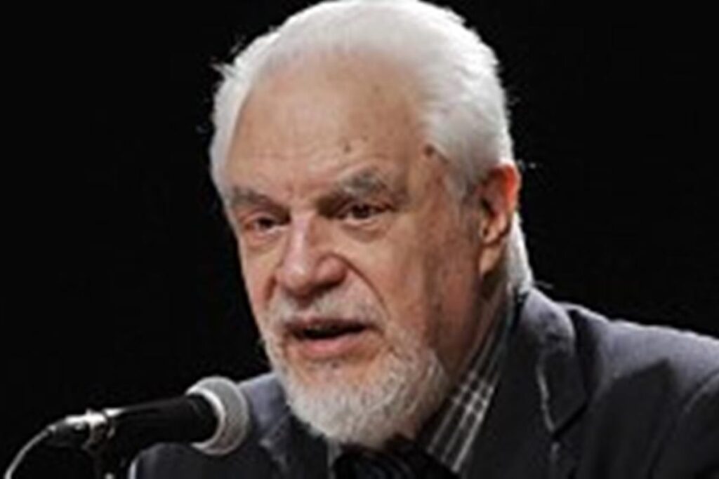 morre-cicero-sandroni,-jornalista-e-membro-da-abl,-aos-90-anos