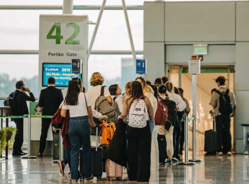 aeroporto-de-brasilia-espera-movimento-de-240-mil-pessoas-no-feriado