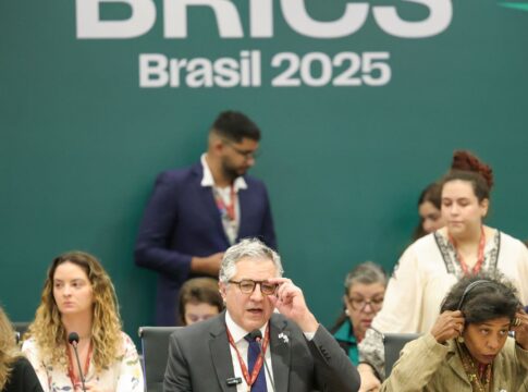 brasil-quer-se-consolidar-como-polo-de-vacinas-com-rna-mensageiro