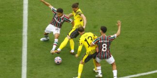 flu-domina-borussia,-mas-fica-no-0-a-0-na-estreia-do-mundial-de-clubes