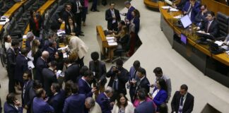 congresso-aprova-usar-emendas-para-salarios-de-profissionais-da-saude