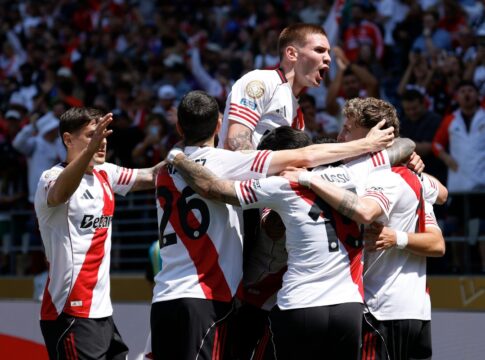 river-plate-vence-urawa-reds-em-estreia-no-mundial-de-clubes