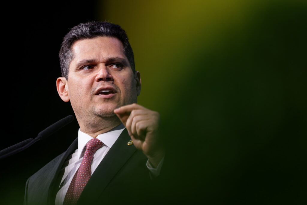 alcolumbre-autoriza-criacao-de-cpi-sobre-organizacoes-criminosas