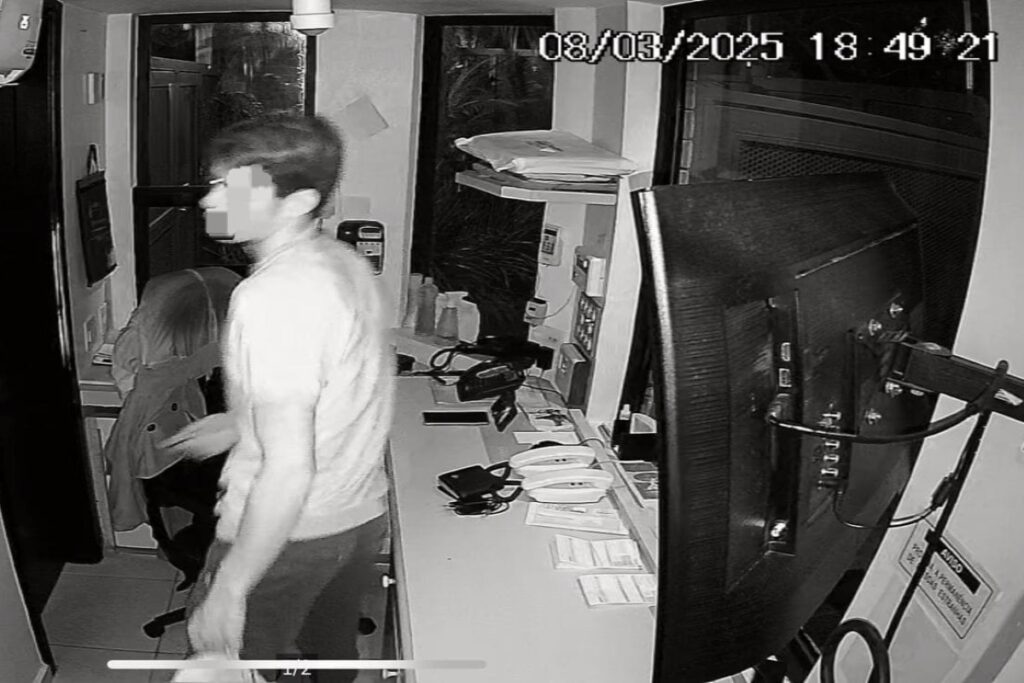 policia-apreende-menor-que-admitiu-invasao-de-40-imoveis-em-sp.-video