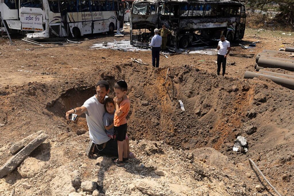troca-de-ataques-entre-ira-e-israel-ja-matou-ao-menos-248-pessoas