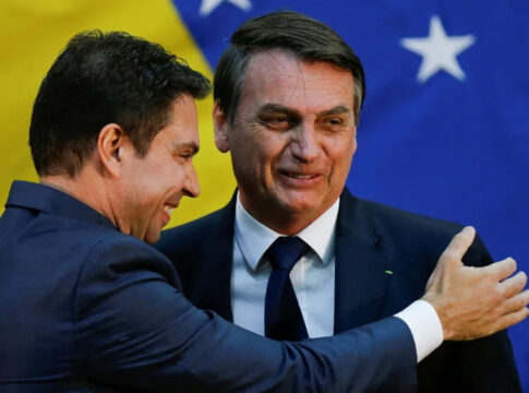 pf-diz-que-ramagem-atuou-para-blindar-bolsonaro-de-investigacao
