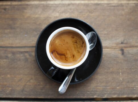 de-manha-ou-a-tarde?-saiba-qual-e-o-melhor-horario-para-beber-o-cafe