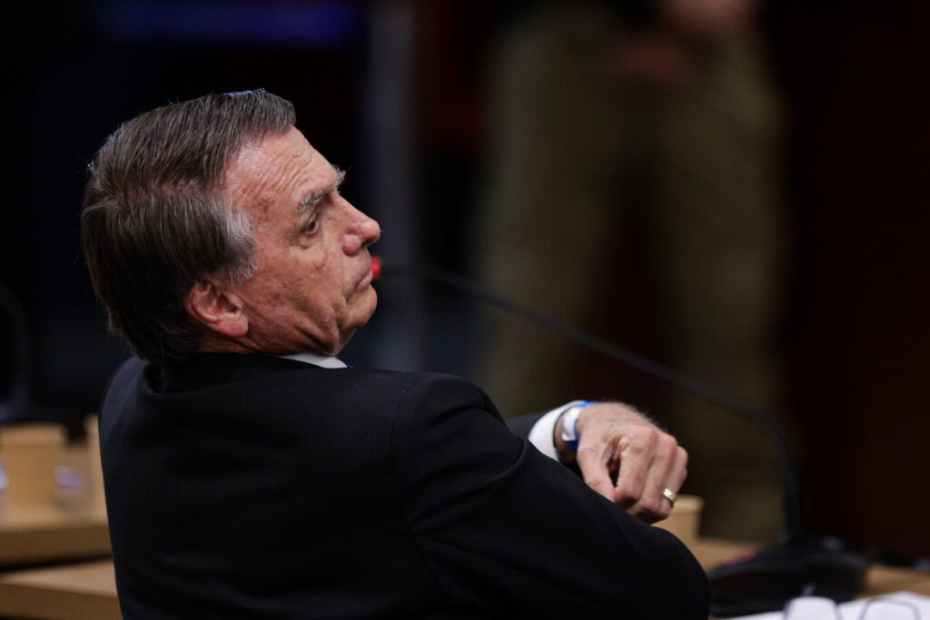 governador-do-pl-bate-de-frente-com-bolsonaro-sobre-2026
