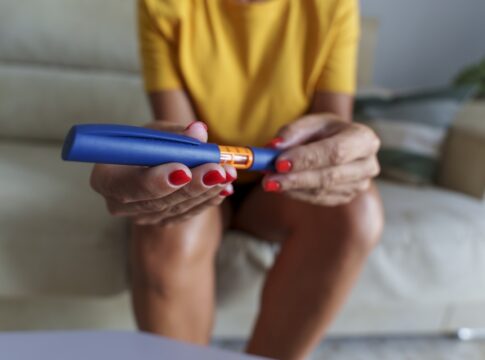 “vagina-de-ozempic”:-uso-de-injecoes-para-emagrecer-afeta-area-intima