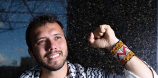 deportado,-thiago-avila-anuncia-nova-missao-com-greta-na-faixa-de-gaza