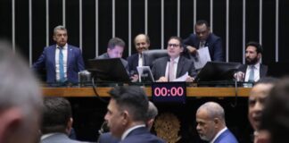 pressionado,-governo-acelera-empenho-de-emendas-e-prioriza-centrao