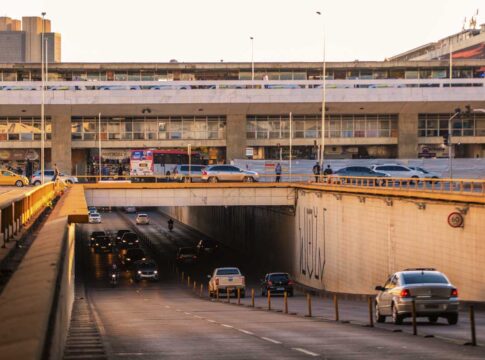 motociclista-da-pmdf-atropela-pedestre-na-rodoviaria-do-plano-piloto