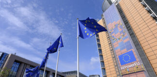 uniao-europeia-ve-“progresso”-em-negociacoes-com-trump-sobre-tarifaco