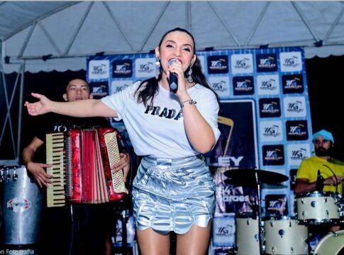 cantora-de-forro-morre-apos-batalha-contra-cancer
